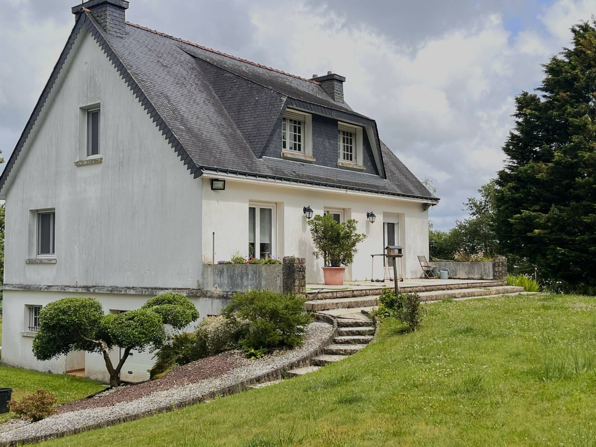 Maison viager occupé (Baisse de prix) à LANVENEGEN dans le Morbihan
